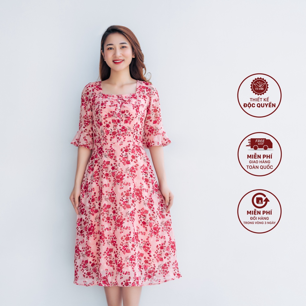 Đầm trung niên dự tiệc cao cấp form xòe cổ vuông tay loe kết nút Hồng hoa TTV1043