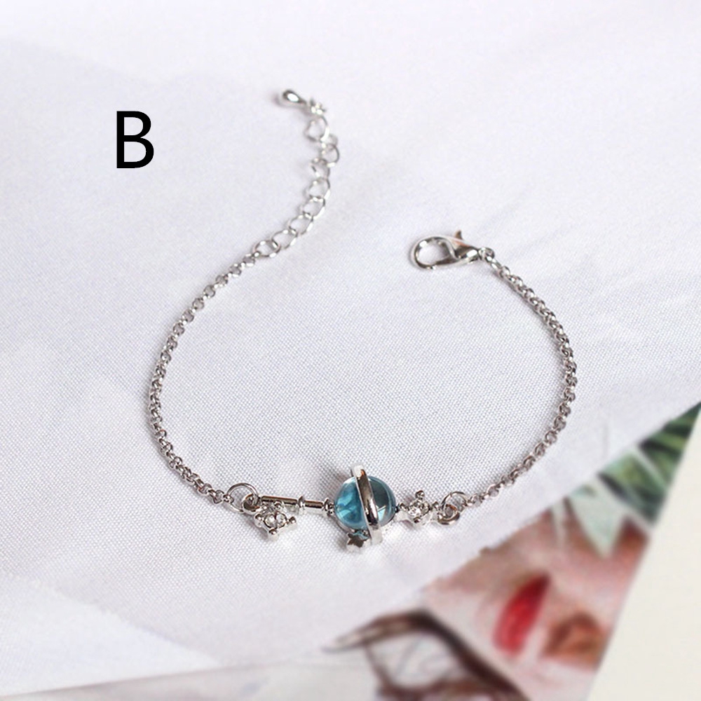 Vòng Tay Mặt Hình Các Hành Tinh Và Chìa Khoá Đính Đá Xanh Thanh Lịch