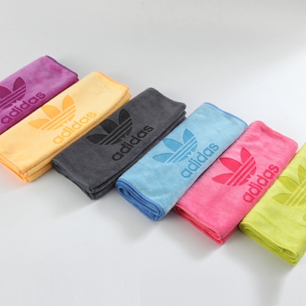 Khăn tập thể thao PUMA cao cấp (30x100cm) mềm mại và thấm hút mồ hôi cực tốt.