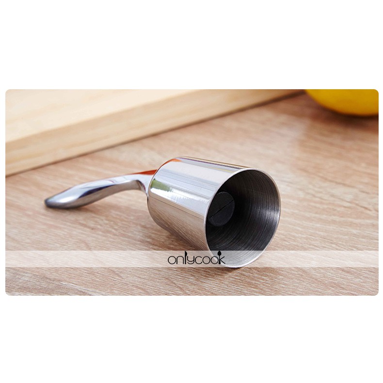 Dụng cụ đậy miệng chai inox - Onlycook: 4x6.3cm .