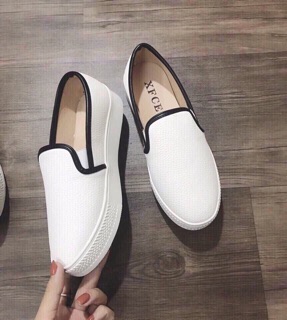 Slip on da viền kẻ