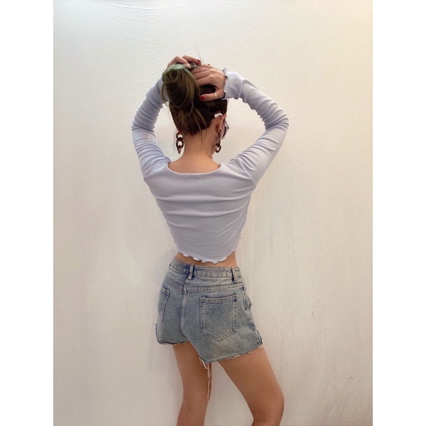 Áo croptop dài tay cột trước vnxk