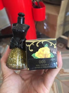 Sơn móng Anna Sui Nail Beauty 
