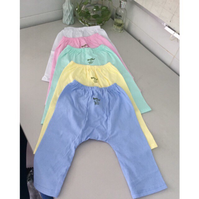 Quần dài MÀU sơ sinh đáy ngang HOTGA cho em bé mặc bỉm