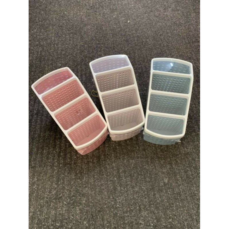 khay tiện lợi 4 ngăn kt 17x9x13cm