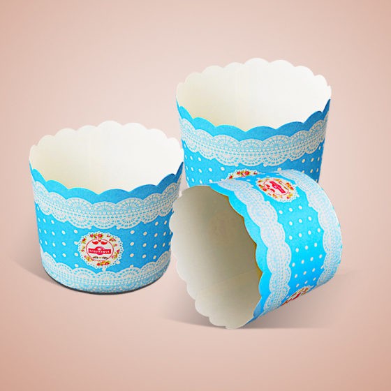 Ly Giấy Cupcake Tròn Trung 50 Cái (màu ngẫu nhiên)