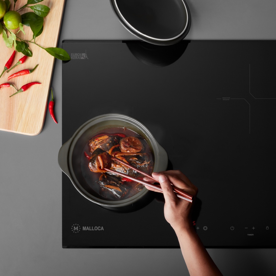 [FREESHIP HCM] Bếp điện từ 3 vùng nấu Malloca MH-03IR N Công suất 5500W - Hẹn Giờ 99 Phút