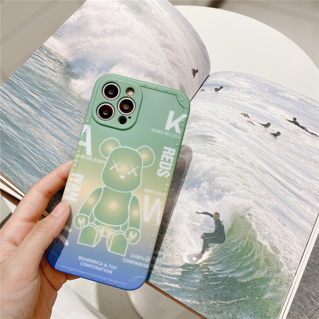 Ốp điện thoại nhựa mềm logo Bearbrick nổi tiếng cho iPhone12 mini 11 PRO MAX 7/8plus SE2020 X/XS XR XSMAX | BigBuy360 - bigbuy360.vn