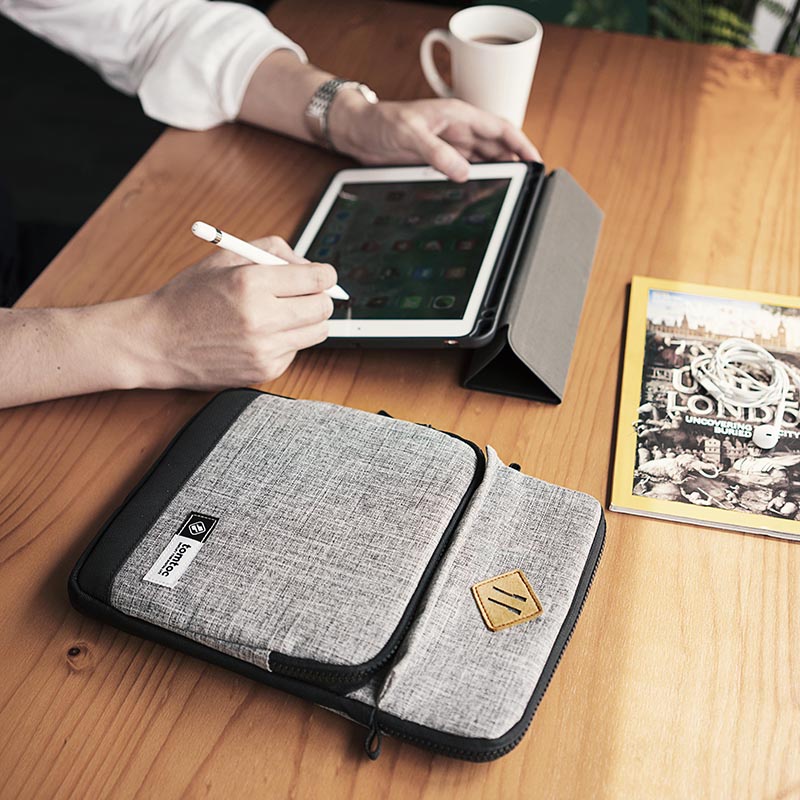 Túi Đeo Chéo Tomtoc Milti Function Shoulder Dành Cho iPad/Tablet 9.7/11inch
