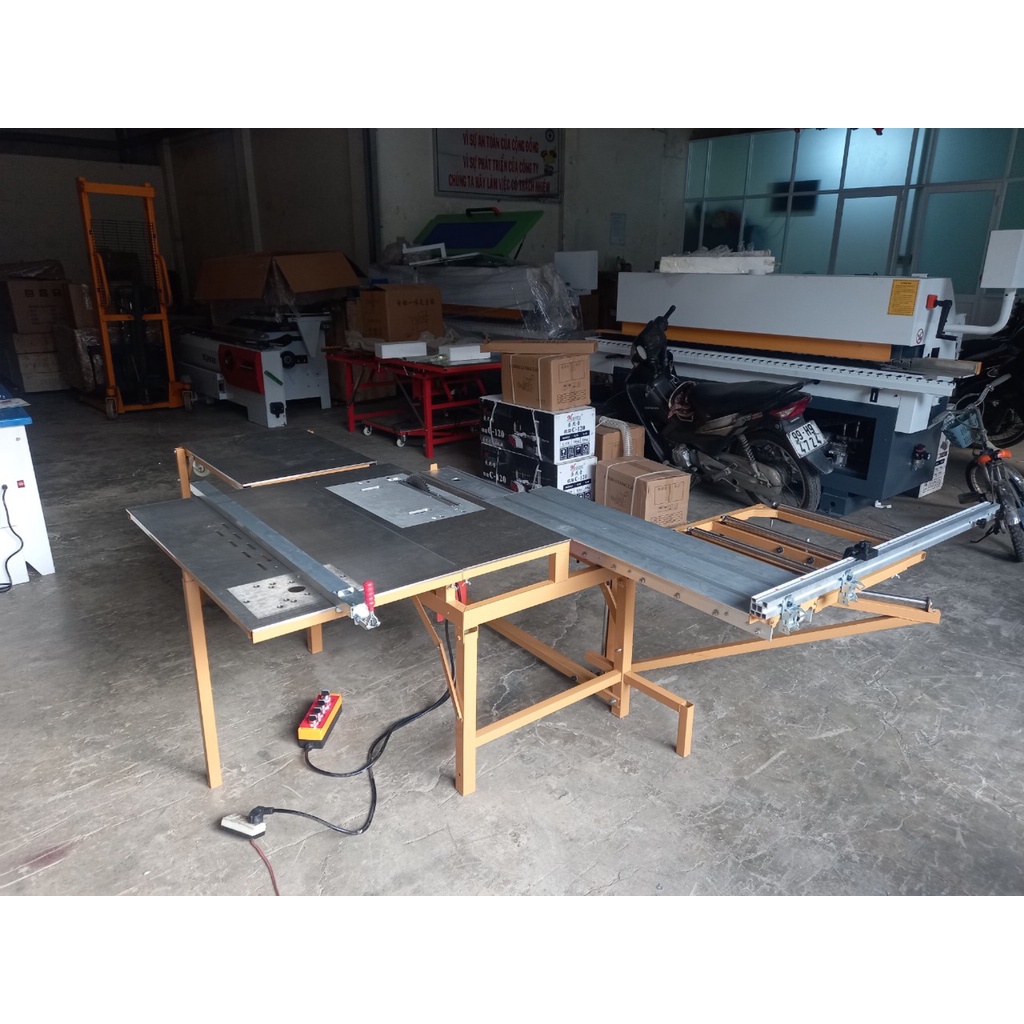 Cưa Bàn Trượt Mini WJ300 Hệ Nâng Hạ Điện