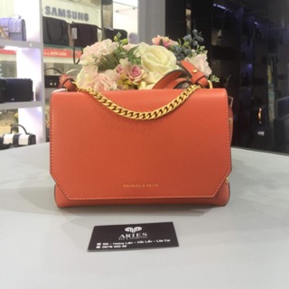 Túi charles and keith auth
