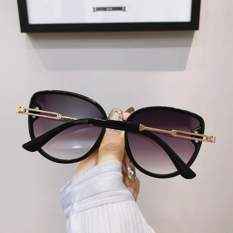 Kính Mát Tròn Chống Tia UV Thời Trang Cho Nữ