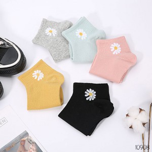 Tất nữ nhún cổ ngắn - tặng kèm túi đựng khi mua 10 đôi