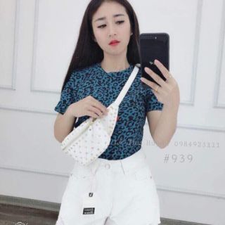 Túi đeo hông đinh tán