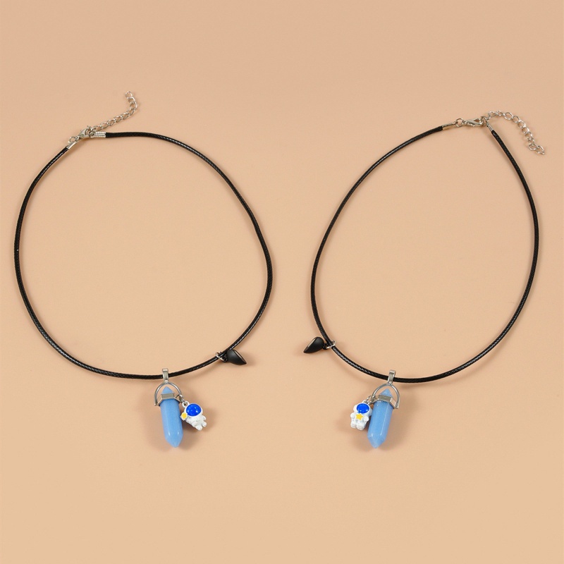 Vòng cổ Mặt Đá Trụ Lục Giác Phát Sáng