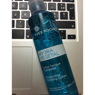 Nước hoa hồng Yves Rocher Hydra Vegetal 200ml