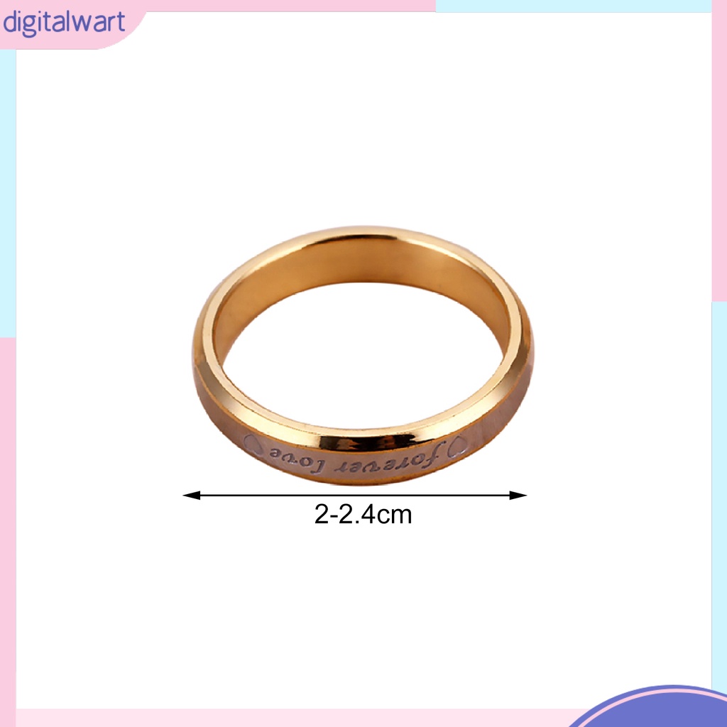 Nhẫn đính hôn khắc chữ Forever love cho cặp đôi