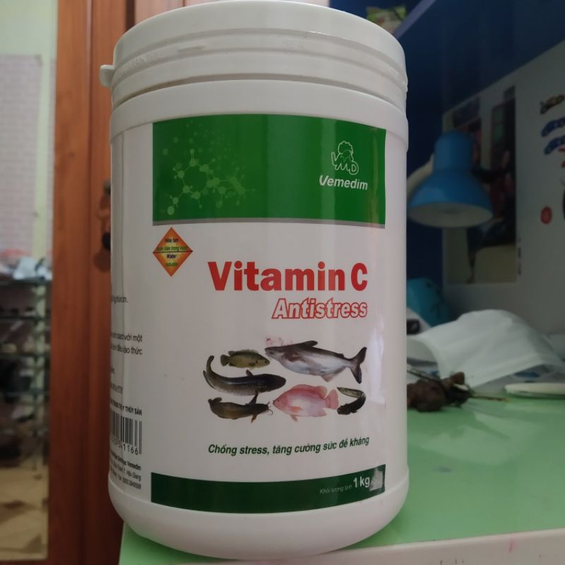 Vitamin C cho cá, dùng cho cá koi, cá vàng. Chống tress, tăng đề kháng