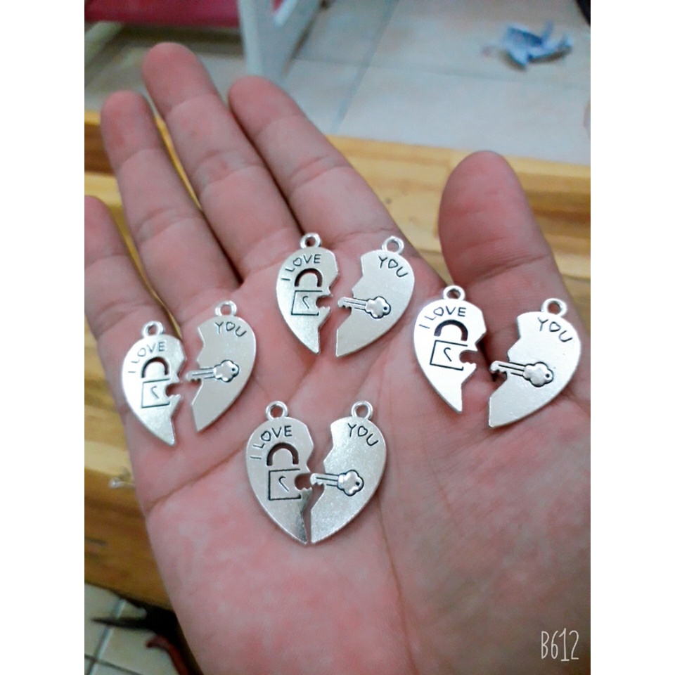 Charm sỉ mới về : 50 gram = 25k / 1 gói [ sỉ charm không qua trung gian ]