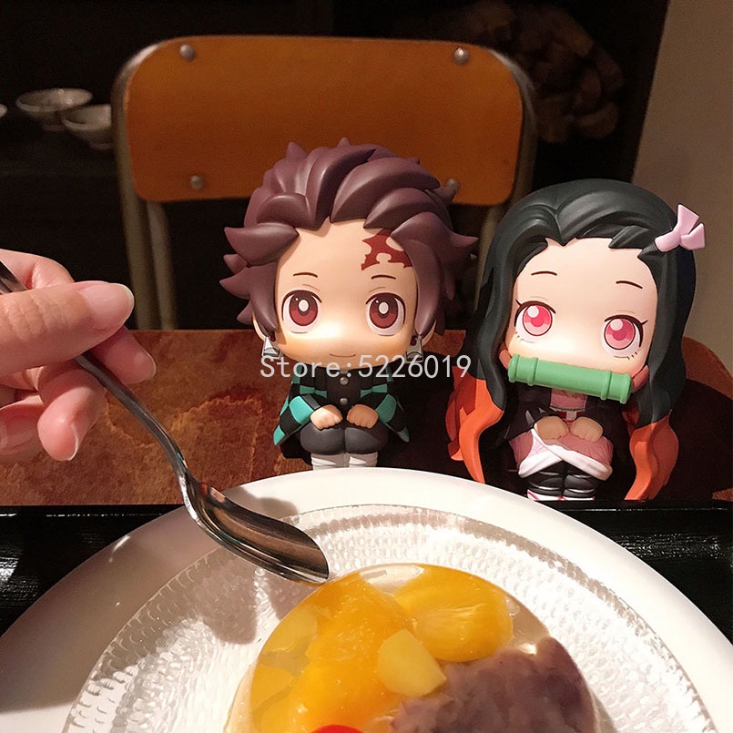 Bộ 6 Mô Hình Nhân Vật Kimetsu no Yaiba Trang Trí Bánh Kem