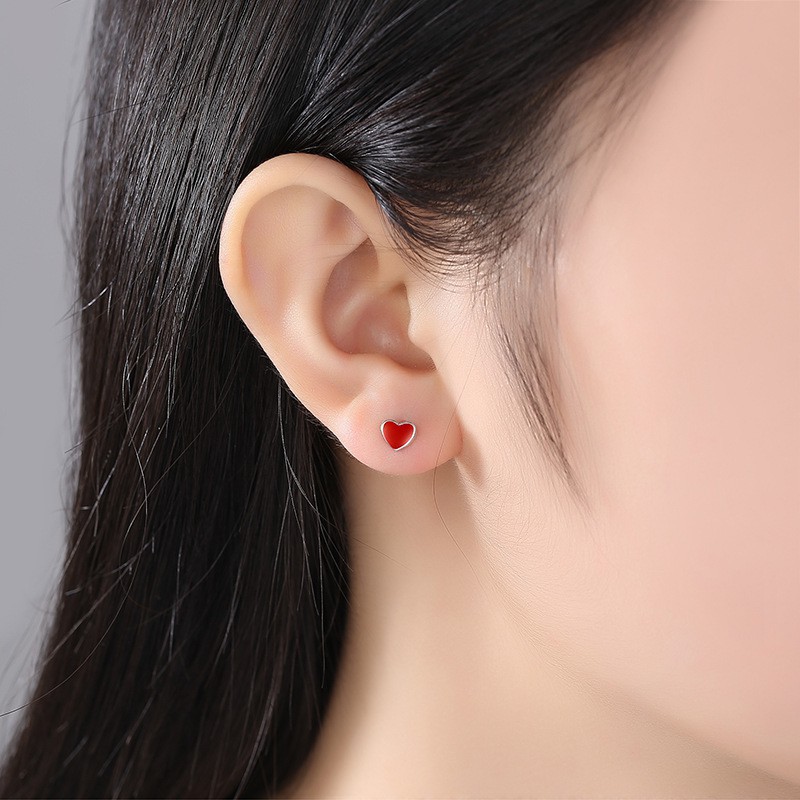 Hoa tai tim đỏ bạc 925