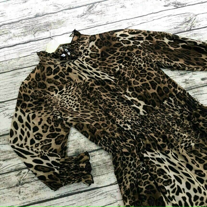 Váy đầm nữ dài tay họa tiết da beo thiết kế xòe xếp ly nhẹ sang chảnh | BigBuy360 - bigbuy360.vn