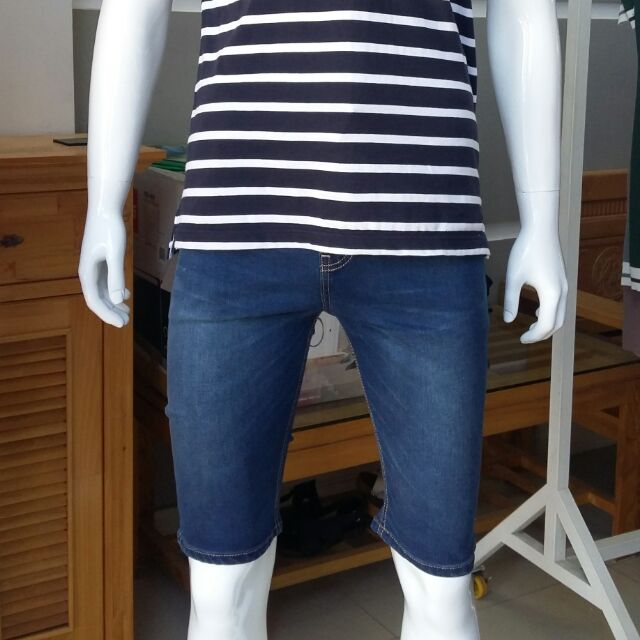 Short jean lửng ống nhỏ 21( cm)