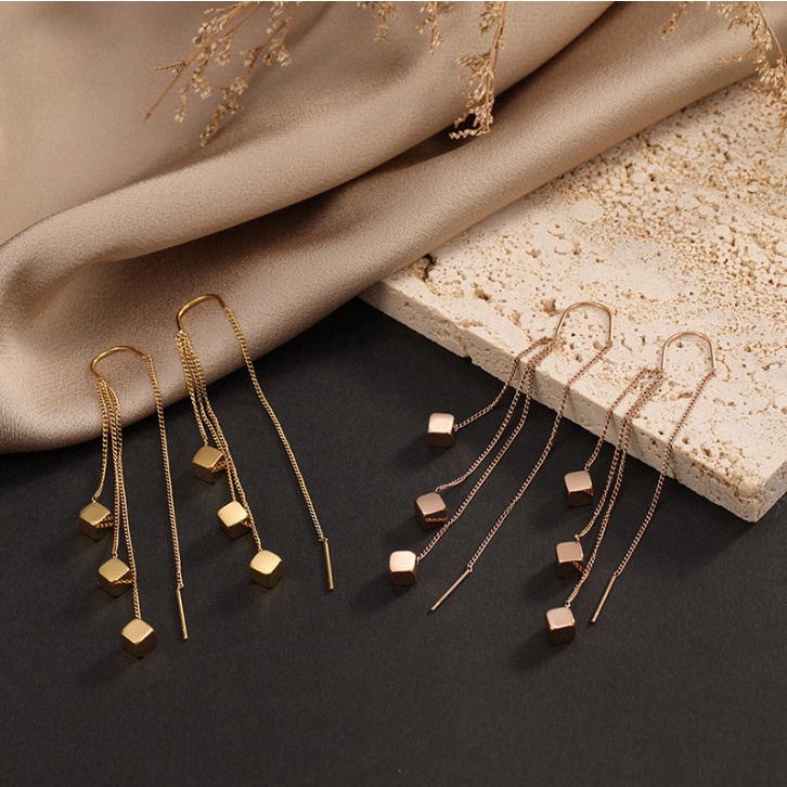 Bông Tai Tua Rua Chuỗi Dài Titan Ko Đen TT 4276