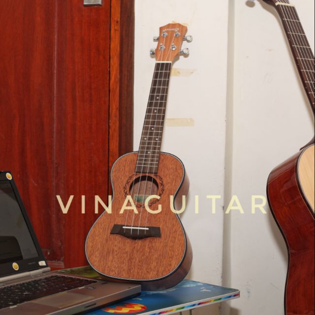 Đàn Ukulele Concert Gỗ Andrew Stove Mg-1c Hồng đào bắc phi