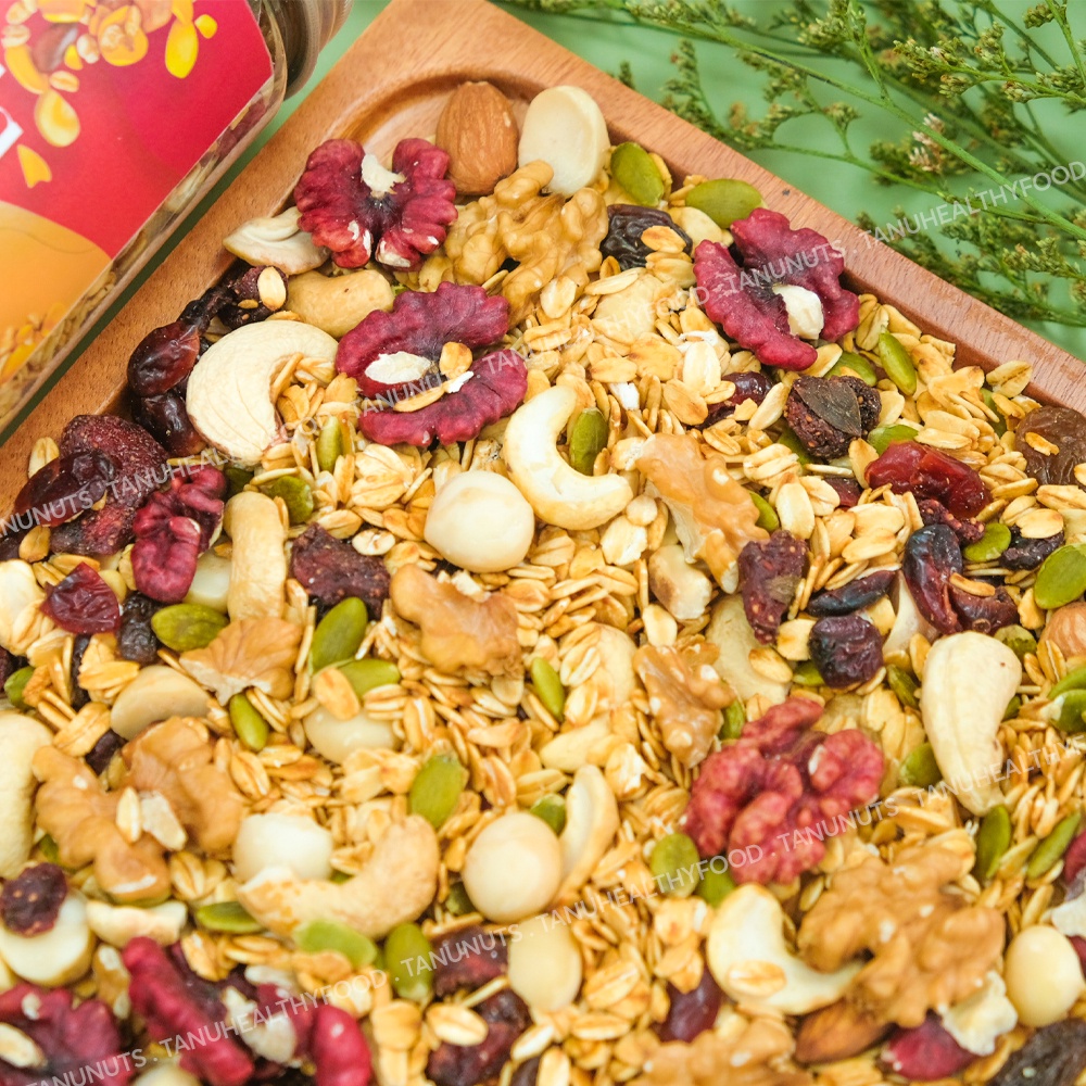 Granola siêu hạt 35% yến mạch TANU NUTS hũ 500g, ngũ cốc granola ăn kiêng giảm cân dinh dưỡng