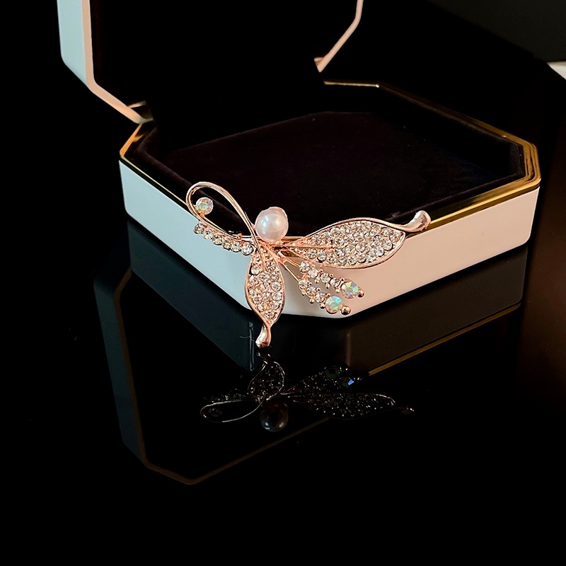 Ghim CàI ÁO HìNh Hoa ĐíNh Kim Cương Giả Dễ Thương Cho Nữ