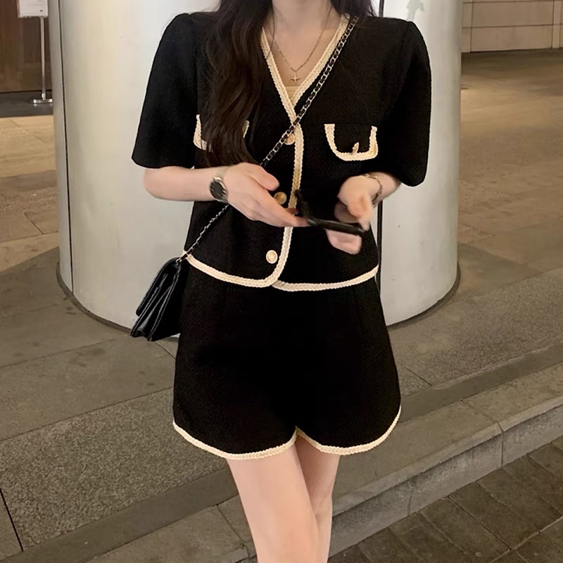 Set Dạ Tweed Đen Viền Trắng Áo Croptop Phối Viền Kèm Quần Phong Cách Sang Chảnh_ hàng QCCC