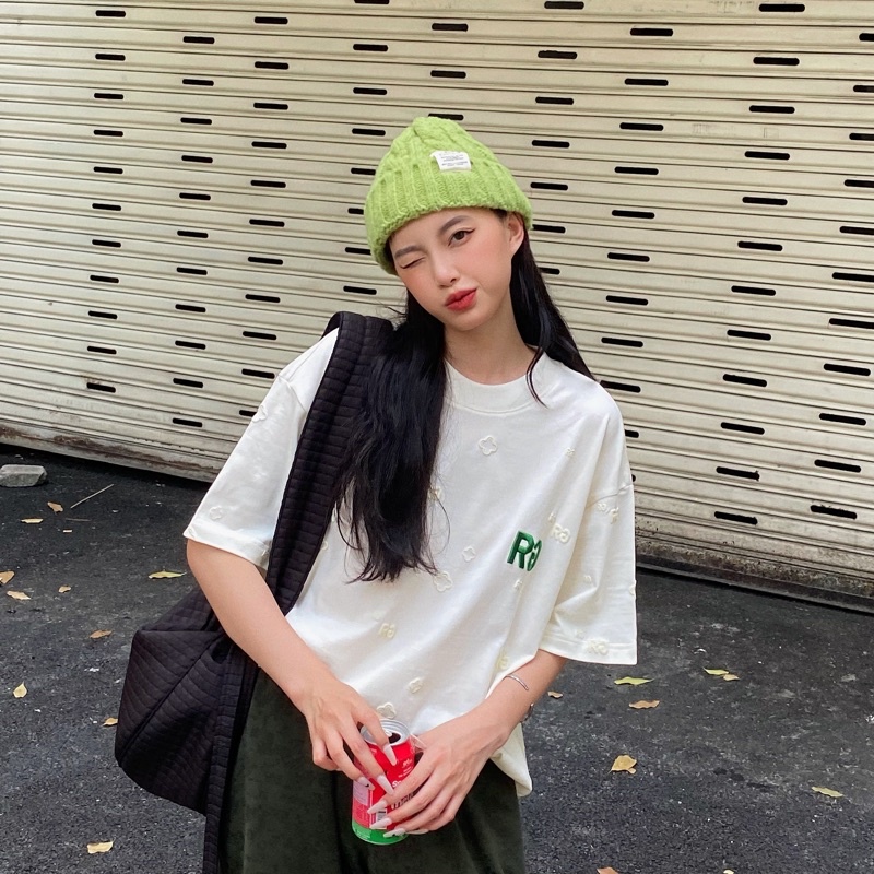 Áo Thun Form Boxy Embossed Regods Unisex Form Rộng ( TEE EMBOSSED )