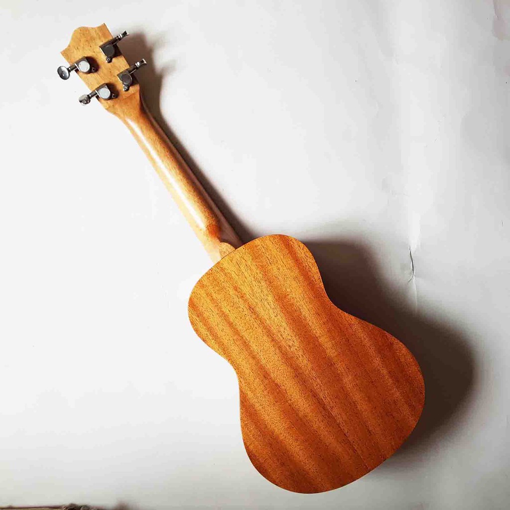 Đàn Ukulele 23&quot; Gỗ khắc hình Panda