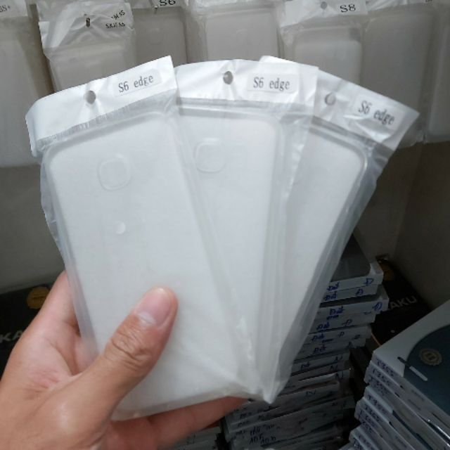 Bộ 3 chiếc ốp dẻo silicon galaxy S6 edge trong suốt (loại tốt)