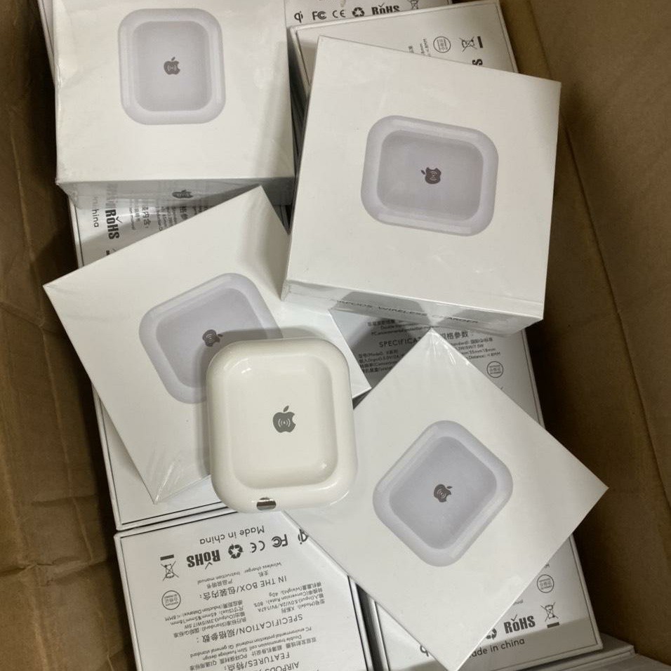 SẠC KO DÂY CHO TAI NGHE AIRPOD