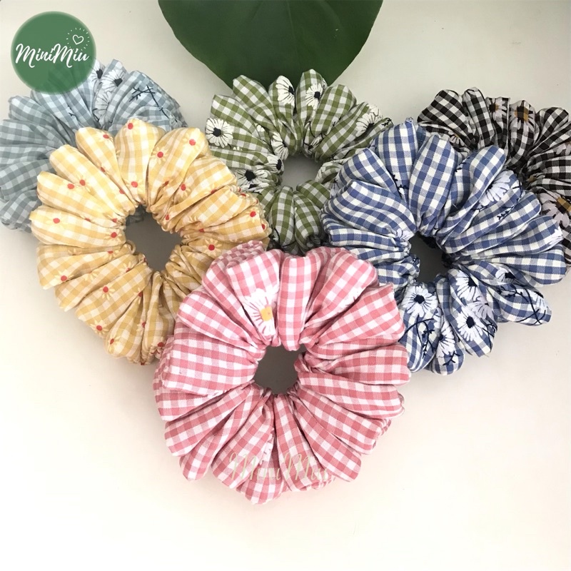 Dây buộc tóc nữ vải kate caro in hoa DAISY, Cột tóc vải scrunchies kẻ ô siêu dễ thương cho bạn nữ