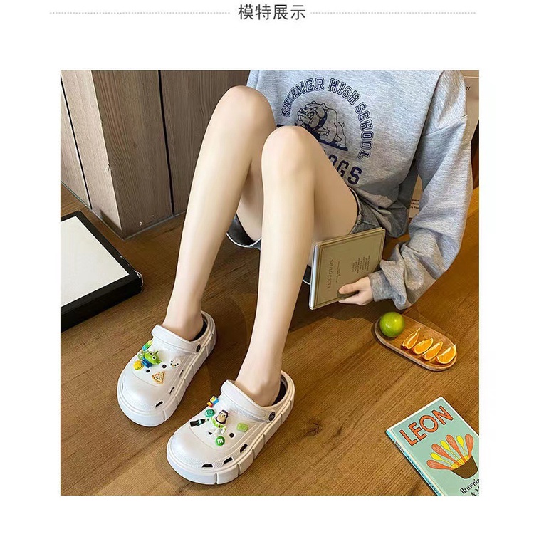 Dép bánh mì Cross nữ đế 5cm siêu nhẹ kèm Sticker dễ thương - dép nữ hot trend 2022