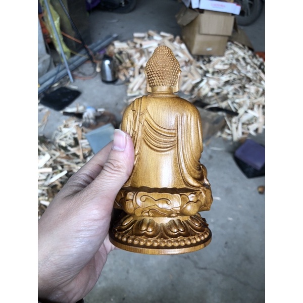 Tượng phật Adida gỗ bách xanh cao 15 cm.