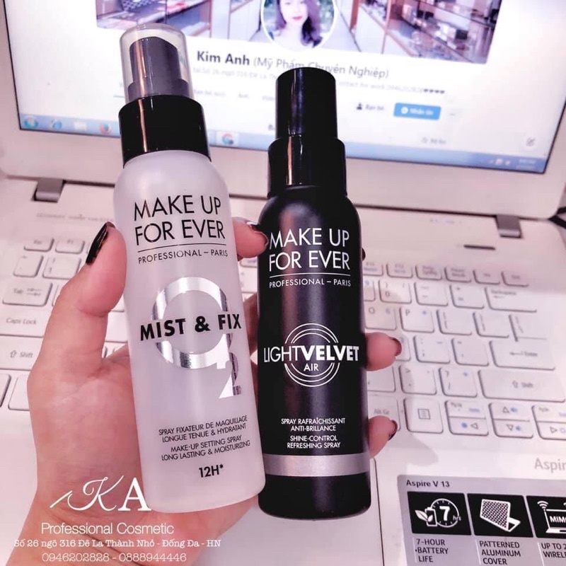 Xịt khoáng khoá lớp trang điểm Make Up For Ever Make Up Setting Spray