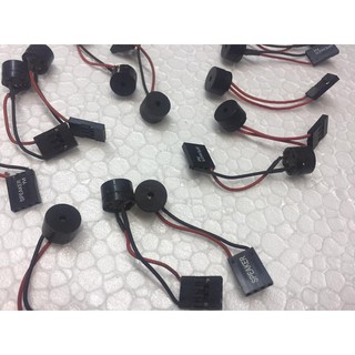 Loa phát ra tiếng Beet tín hiệu cho máy tính