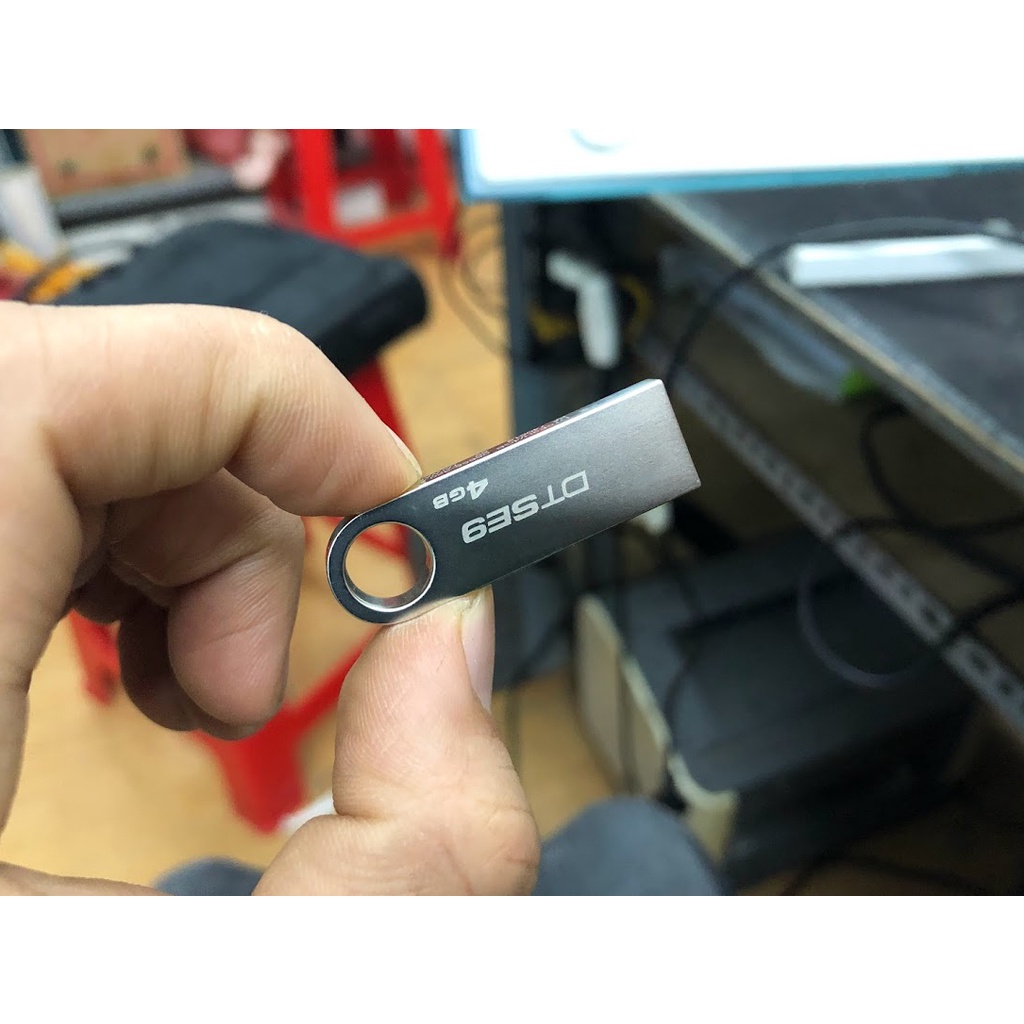 USB 32Gb, 16Gb,8Gb, 4Gb, 2Gb Tổng hợp