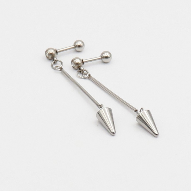 Bông tai titan không đen không rỉ hiphop đinh