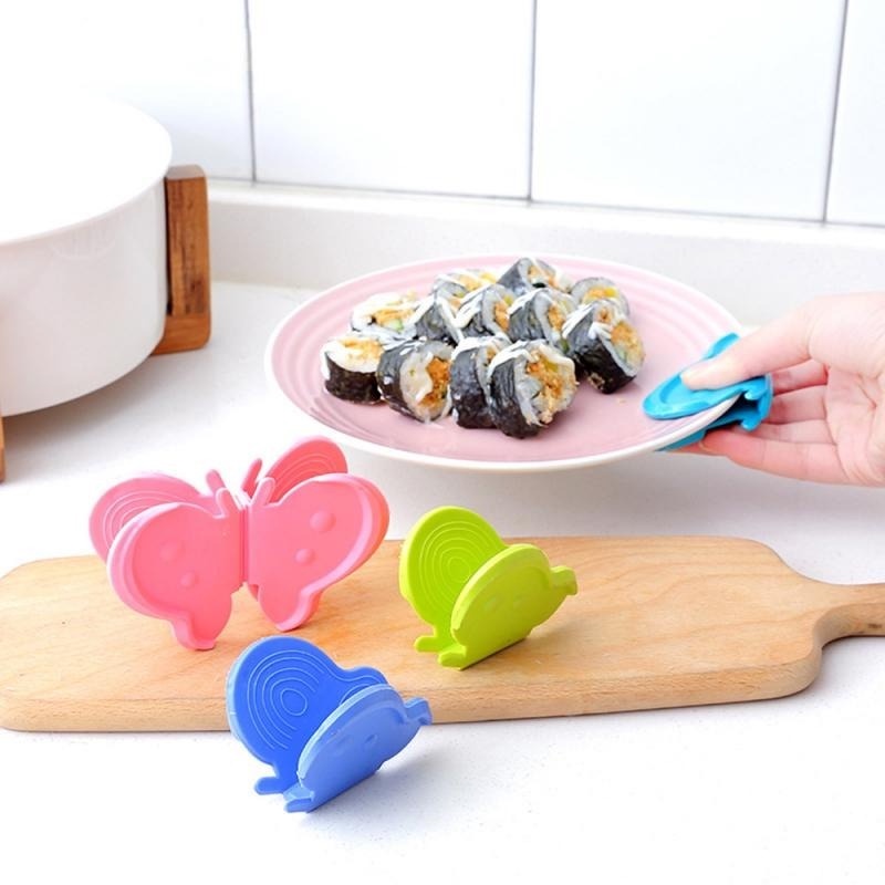 Kẹp nhấc dụng cụ nấu ăn nhà bếp hình con bướm sáng tạo chất liệu silicon chống nóng da tiện dụng