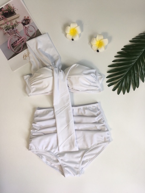 Bikini cúp ngực lệch vai trắng | BigBuy360 - bigbuy360.vn