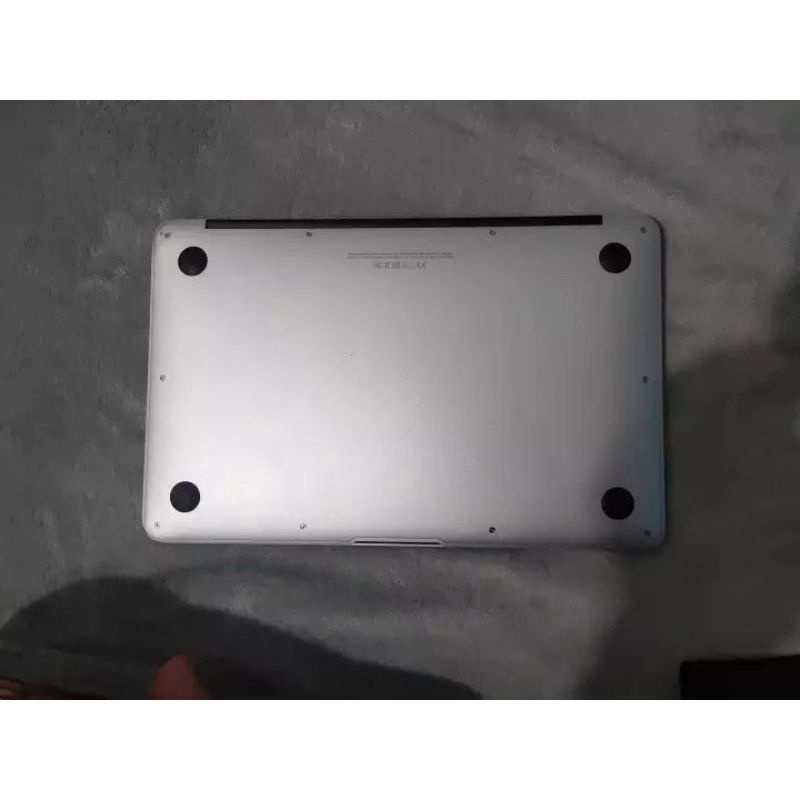 Macbook Air 2015 qua sử dụng nguyên zin đẹp 99% | BigBuy360 - bigbuy360.vn