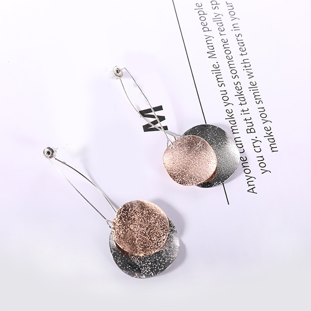 Đôi khuyên tai kiểu dài mặt tròn cá tính cho nữ