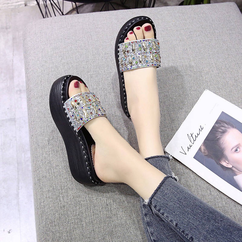 Dép Sandal Đế Dày Lấp Lánh Thời Trang Mới Dễ Phối Đồ Cho Nữ