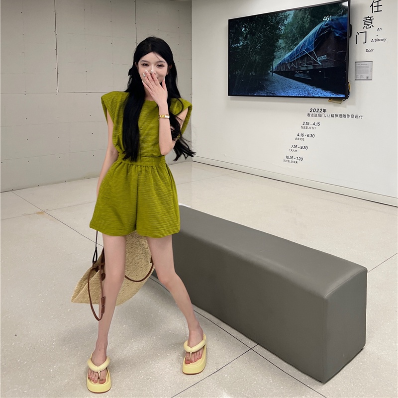 Set Áo Sát Nách Và Quần Short Dáng Rộng Thời Trang Mùa Hè Cho Nữ