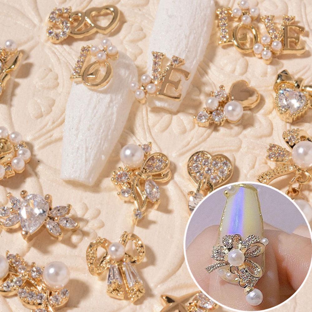 Phụ Kiện Trang Trí Móng Tay Nghệ Thuật Bằng Hợp Kim Hình Trái Tim 3D